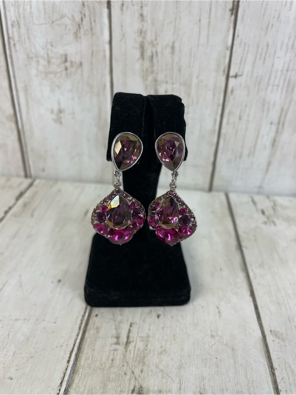 Stephanie Somers Drop Earrings Magenta iridescent - Excellent Condition - Picture 3 of 8